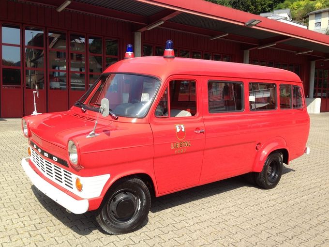 Ford Transit 1967, nach Restauration durch den Oldtimerverein der Feuerwehr Liestal mit Unterstützung der OFM